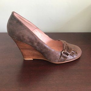 N.Y.L.A. | Brown Vespa Wedges